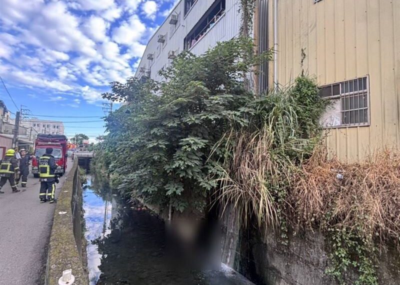 台灣新聞通訊社-「菩薩」牆下驚見嬰屍漂浮！台中女移工浴室產子夭折　狠心扔大排水溝