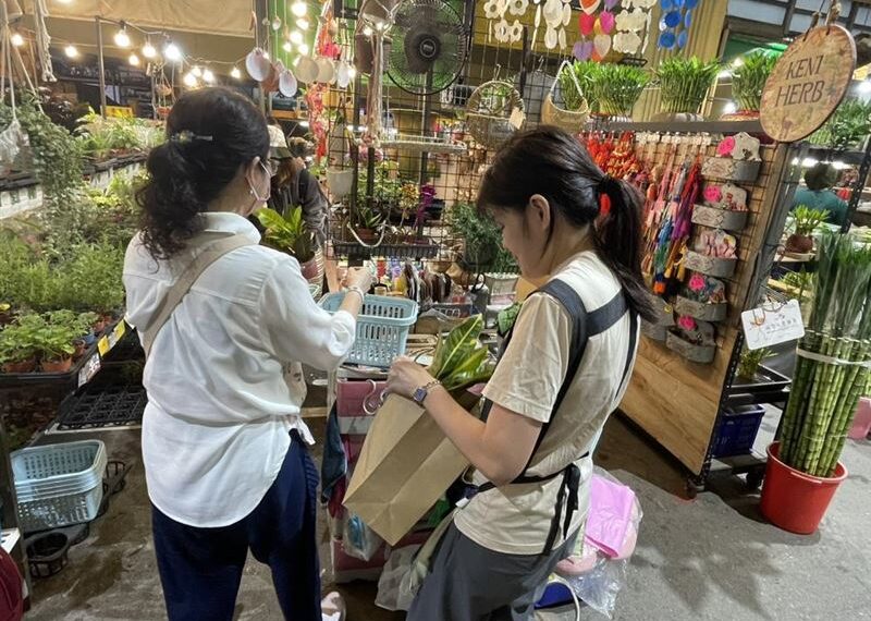 台灣新聞通訊社-建國花市「這4天」試辦減塑　「這3招」爽集點抵消費