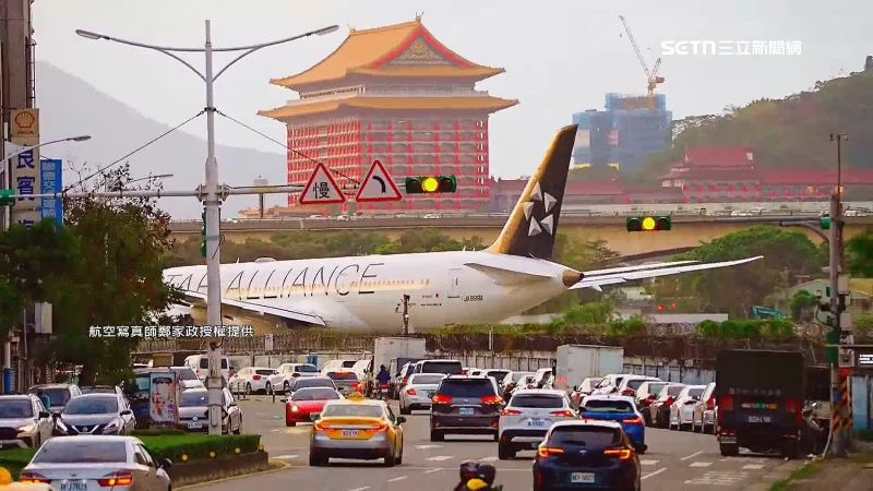 台灣新聞通訊社-獨家／拍飛機爆紅！銀行員登上CNN　女神也是他粉絲