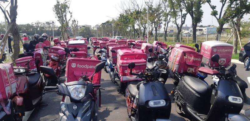 台灣新聞通訊社-不是Uber出面買foodpanda…就沒有壟斷疑慮嗎？
