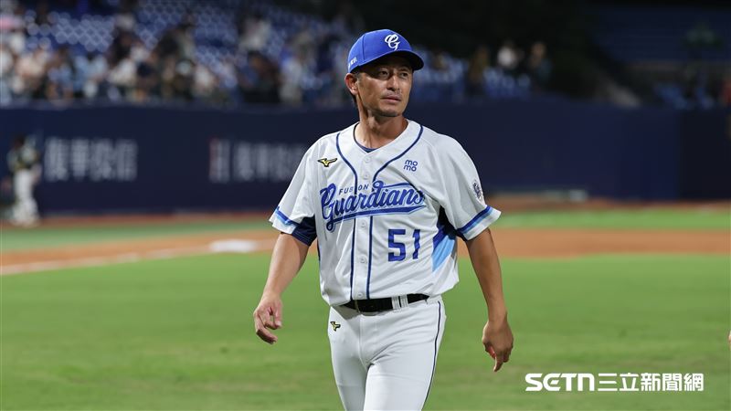 台灣新聞通訊社-中職／兄弟把PitchCom送來後藤光尊也嚇到　還原當下「找主人」狀況