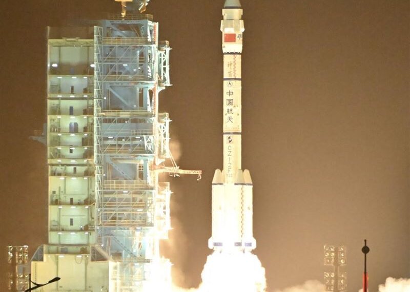台灣新聞通訊社-中國神舟23號發射成功!國民黨發文大讚震撼 秀敵國國旗遭網灌爆狂罵