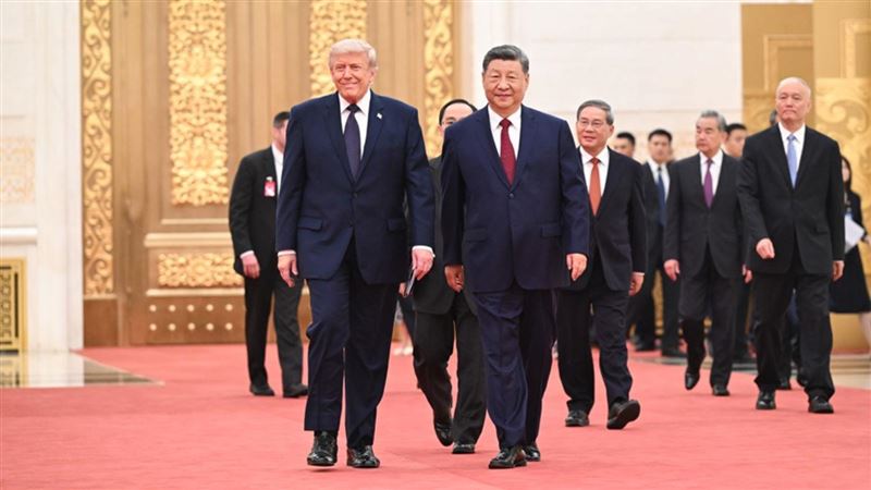 台灣新聞通訊社-「等同告訴習近平誰是老大」！他揪川普1論述：鄭麗文被打得滿地找牙