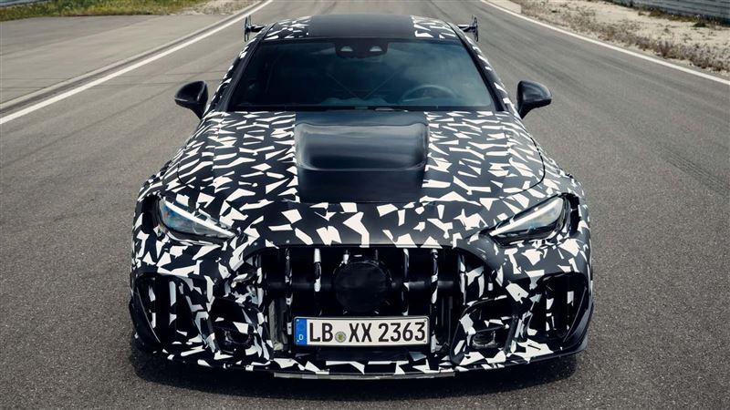 台灣新聞通訊社-怎能不愛車/賓士打造終極AMG雙門跑車 650匹V8猛獸曝光