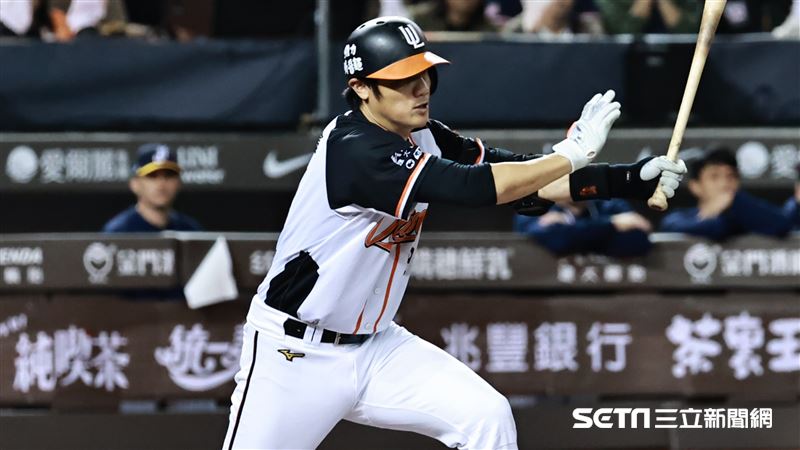台灣新聞通訊社-中職／引退年首戰來了！陳鏞基歸隊先發第4棒　猛獅力拚主場對兄弟開胡
