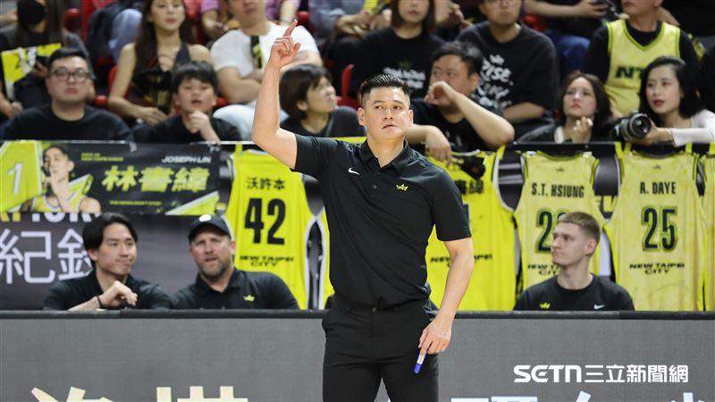 台灣新聞通訊社-TPBL／本土教練不容易　洪志善曝簡浩傳訊相約總冠軍賽見：我來了