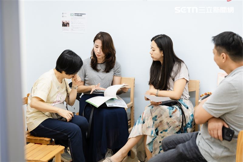 台灣新聞通訊社-南台首座英語科學閱讀機構進駐高雄　引進「英美框架」翻轉死背痛點