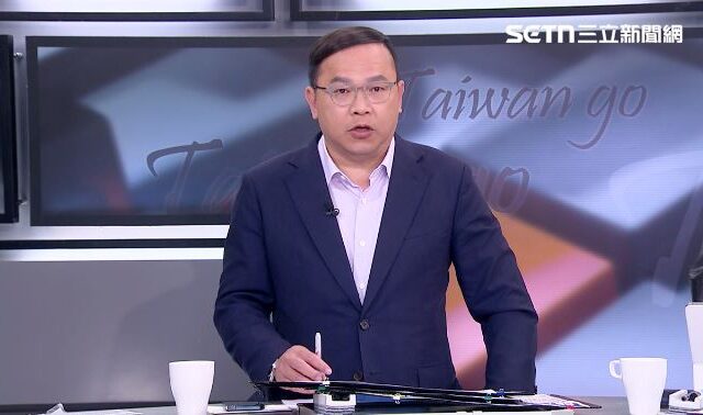 台灣新聞通訊社-李四川喊高鐵納TPASS！王義川轟「去看上班尖峰有多擠」：交通局教一下
