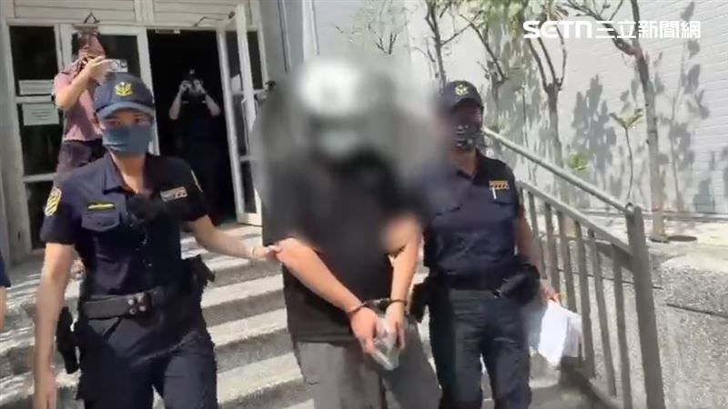 台灣新聞通訊社-載妻小闖禍奪2命！害她跟母親、丈夫天人永隔…工程師上銬移送不發一語