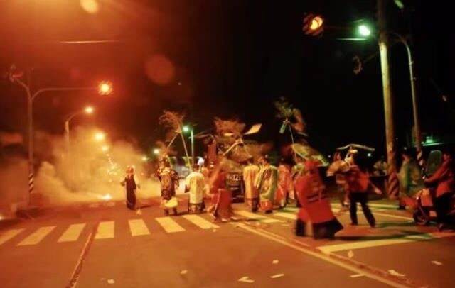 台灣新聞通訊社-超毛！送肉粽儀式同一晚　高中生陳屍樓梯間「祭吊索時間曝光」生人迴避