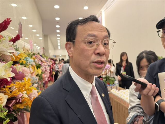 台灣新聞通訊社-北市爆「安鼠之亂」！漢他病毒恐升溫？石崇良揭目前疫情
