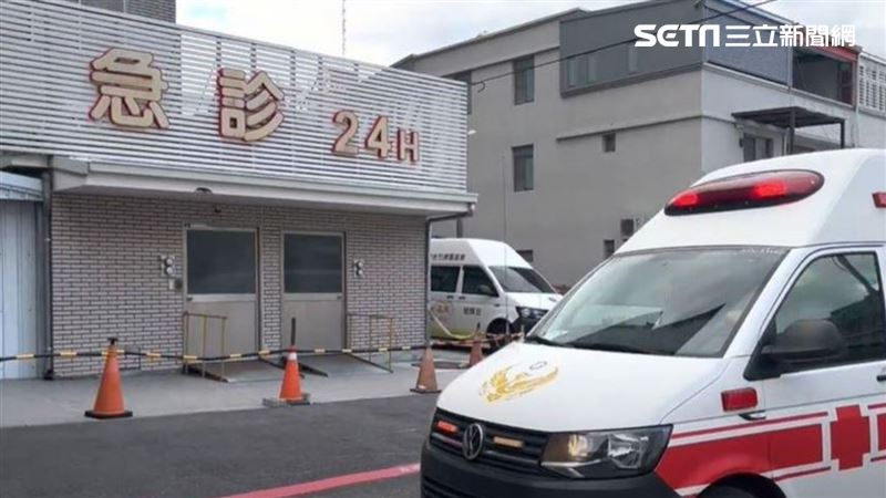 台灣新聞通訊社-五一勞動節傳憾事！嘉義工人修屋頂踩破石棉瓦…5米高處墜地趴臥慘死