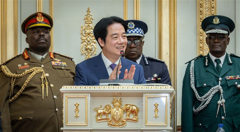 台灣新聞通訊社-賴清德訪史瓦帝尼「載8頭牛」、101伴手禮！他曝象徵意義：太酷了