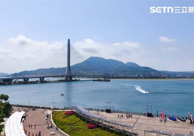 台灣新聞通訊社-淡江大橋通車沒邀侯友宜！新北市府昨晚電話通知「他們」：不要參加