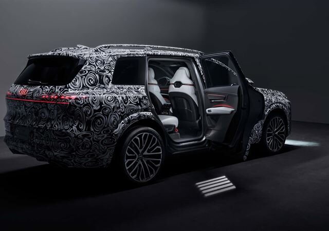 台灣新聞通訊社-怎能不愛車／震動座椅讓你感受音浪　Audi Q9偽裝車搶先看