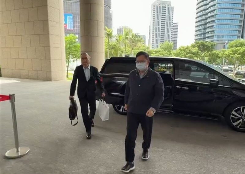 台灣新聞通訊社-快訊/鄭文燦貪污案開庭!「污點證人」廖力廷無故沒到庭 緊急聯繫中