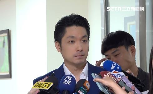台灣新聞通訊社-蔣萬安市府雙連狂撒老鼠藥、發泡劑填鼠洞！網紅揭露原因一票人罵翻