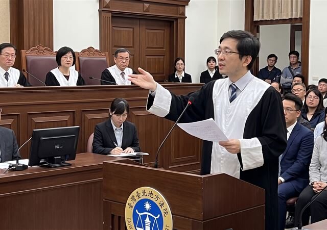 台灣新聞通訊社-法庭攻防到警界燈塔！律師呂昀叡用實戰邏輯　讓刑事訴訟法變成員警助力