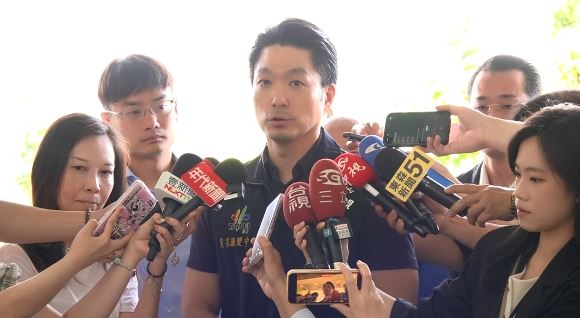 台灣新聞通訊社-替老鼠做城市壓力測試？她轟蔣萬安「花瓶市長」人設被老鼠徹底咬破了！