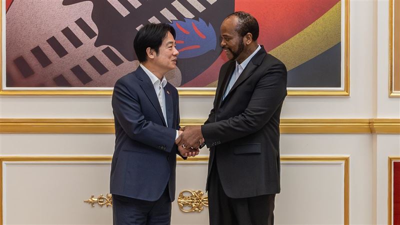 台灣新聞通訊社-賴總統出訪讓戰力強形象更強化！學者：對藍產生3大制約效果