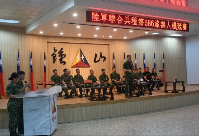 台灣新聞通訊社-陸軍586旅無人機競賽 模擬實戰模式驗證官兵專業戰技