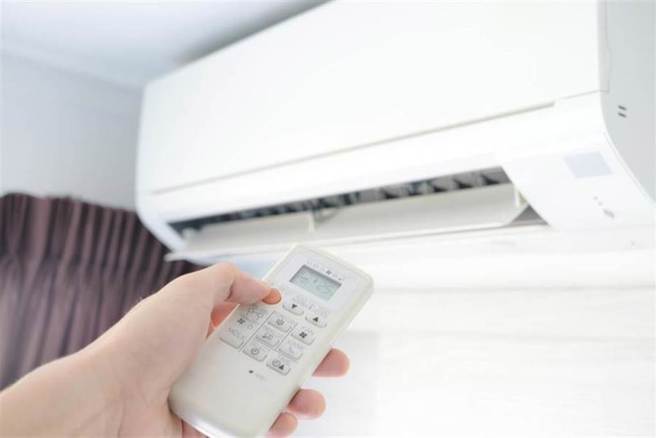 台灣新聞通訊社-冷氣不用固定設26度！夏季電價史上最貴 專家教一招3個月省1296元