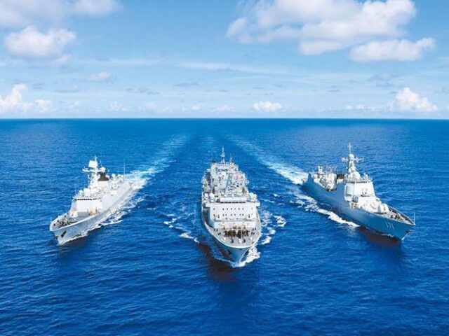 台灣新聞通訊社-解放軍南部戰區在南海例行巡航 批菲破壞地區和平穩定