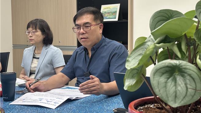 台灣新聞通訊社-首徵碳費！461廠達49.7億 半導體製造業繳22億居冠
