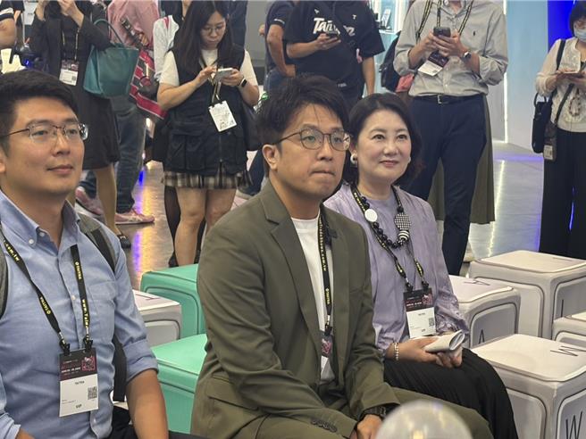 台灣新聞通訊社-沈伯洋質疑蘆社大橋「台北能做為何到新北才做」詹為元回嗆