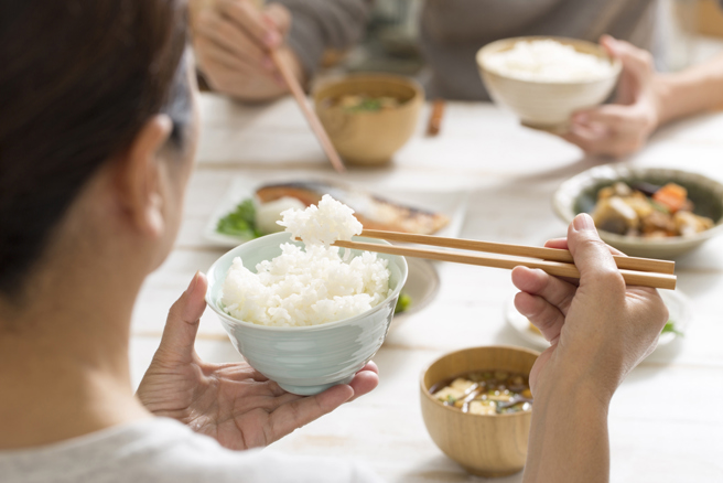 台灣新聞通訊社-脂肪肝「不吃油炸一樣中招」 醫列5隱形地雷：養肥肝臟
