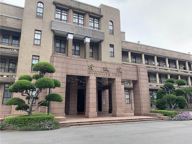 台灣新聞通訊社-美擬對台加徵10％「301關稅」 行政院：持續溝通鞏固最佳待遇