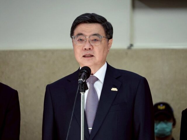 台灣新聞通訊社-蔣萬安喊廢監院遭酸多談市政 藍青年向卓揆拋3問轟：滿滿政治算計