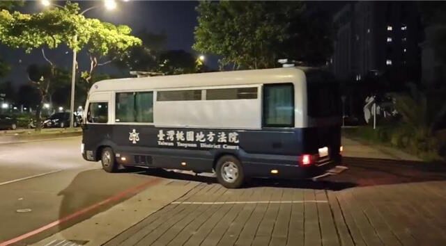台灣新聞通訊社-育兒網紅載女毒駕遭收押 法官怒批：自制力極度薄弱
