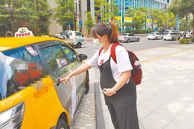 台灣新聞通訊社-竹市好孕專車有望再升級！議員促「4大放寬」期限延至產後1年