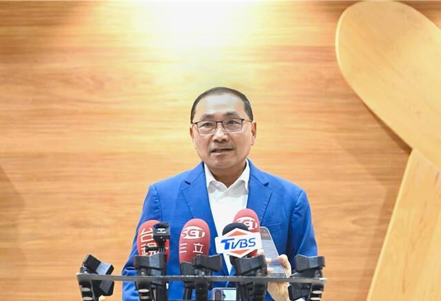 台灣新聞通訊社-三鶯線獲營運許可 侯友宜：非常開心