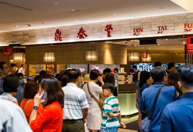 台灣新聞通訊社-鼎泰豐1神級料理回歸 老饕排隊90分鐘也要吃：夏天必點