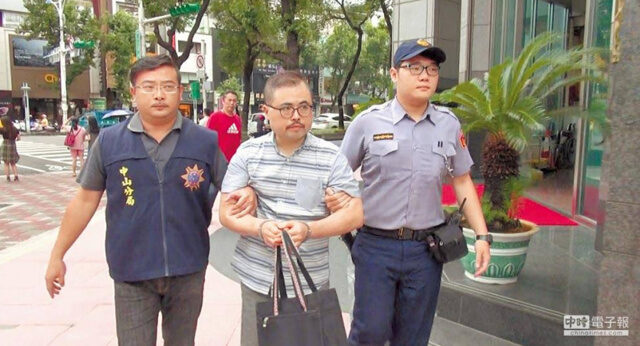 台灣新聞通訊社-兩度捐款母校！宜蘭房仲金童成優良校友  昔師長慘淪肥羊遭痛宰