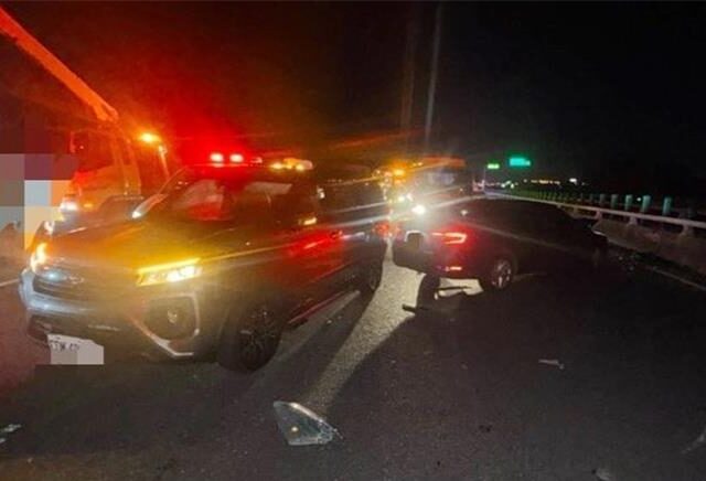 台灣新聞通訊社-國1奪命車禍釀2死3傷！月中寶寶等不到媽 家屬悲求行車紀錄器