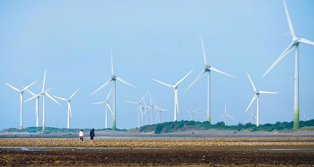 台灣新聞通訊社-千億風場公司將下市 31風機僅裝1座 網轟：綠能煉金術？