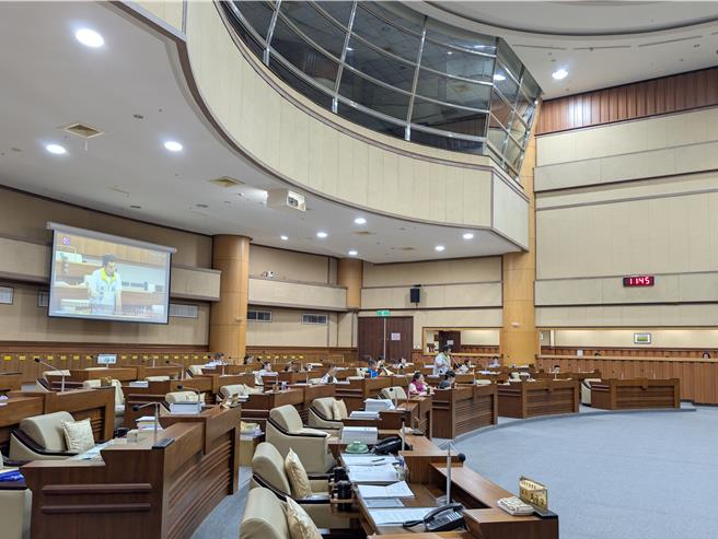 台灣新聞通訊社-議員質疑基市府舉債撒現金 市府：透過拓展財源解決負債
