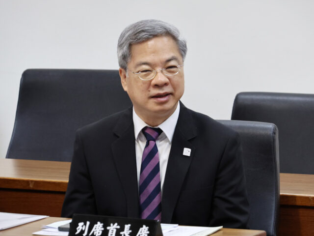 台灣新聞通訊社-外銷訂單金額遭疑通膨推升 經長龔明鑫駁：出口及訂單增幅吻合