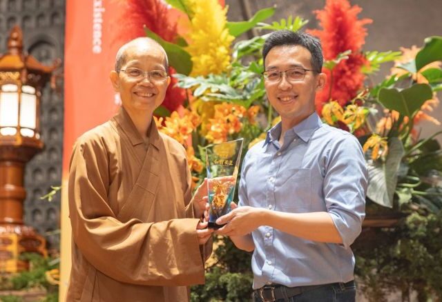 台灣新聞通訊社-惠中寺「未來與希望」講座 瓦基分享如何掌握思辨力