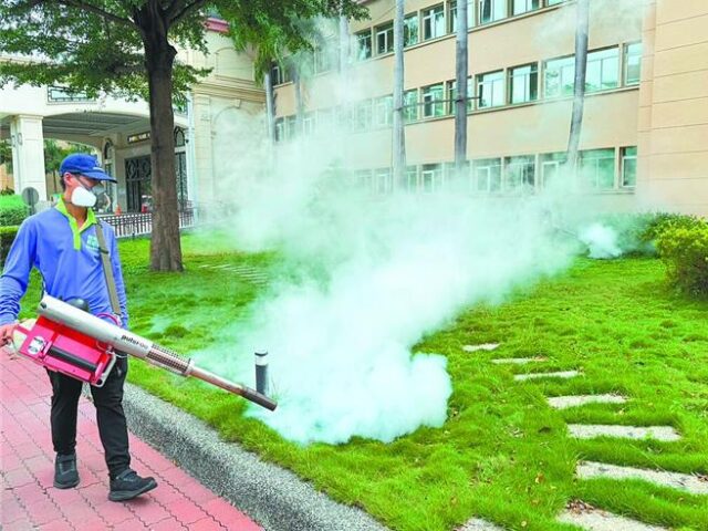 台灣新聞通訊社-獨家》民生醫院登革熱風波未平 護理師控被當清潔工、請假視同曠班