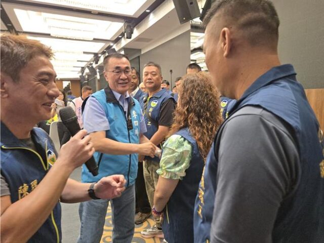 台灣新聞通訊社-三鶯線搶功戰開打！李四川轟綠委「先拿公文還不提侯友宜」：相當不尊敬
