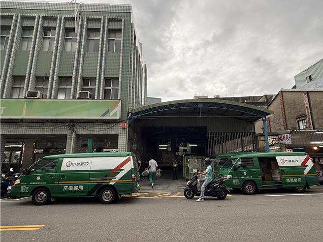 台灣新聞通訊社-郵務士遭砍送命震驚全台！工會曝：早提防身裝備遭擱置