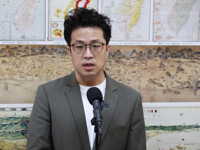 台灣新聞通訊社-北市府轟臨托政見增30萬小時缺口 沈伯洋說話了