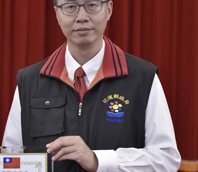 台灣新聞通訊社-花蓮前教育處長李裕仁涉採購弊案 貪汙無罪、洩密判9月定讞