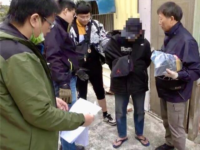 台灣新聞通訊社-毒駕案追出台南毒品外送大藥頭！搜出上萬顆喪屍煙彈