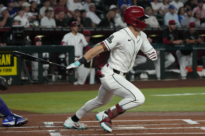 台灣新聞通訊社-MLB》卡仔炸裂率隊追平！大谷輪休穿護具 響尾蛇再見轟