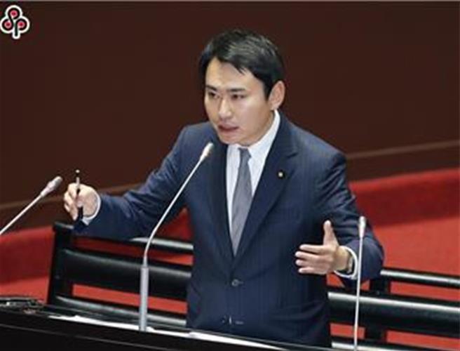 台灣新聞通訊社-外媒指台灣反艦飛彈量能提升 綠委：AI目標獲取與無人載具反制須同步提升